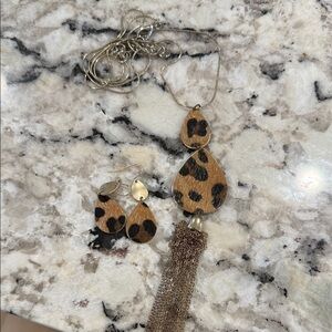 Leopard Print Teardrop Pendant Necklace & Earring Set - Brown